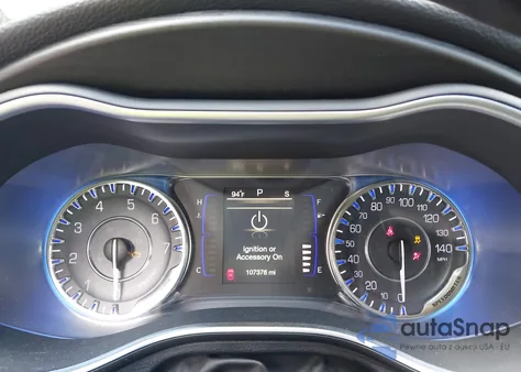 2016 Chrysler 200 Touring z USA, uszkodzony, nr VIN 1C3CCCFB1GN189046